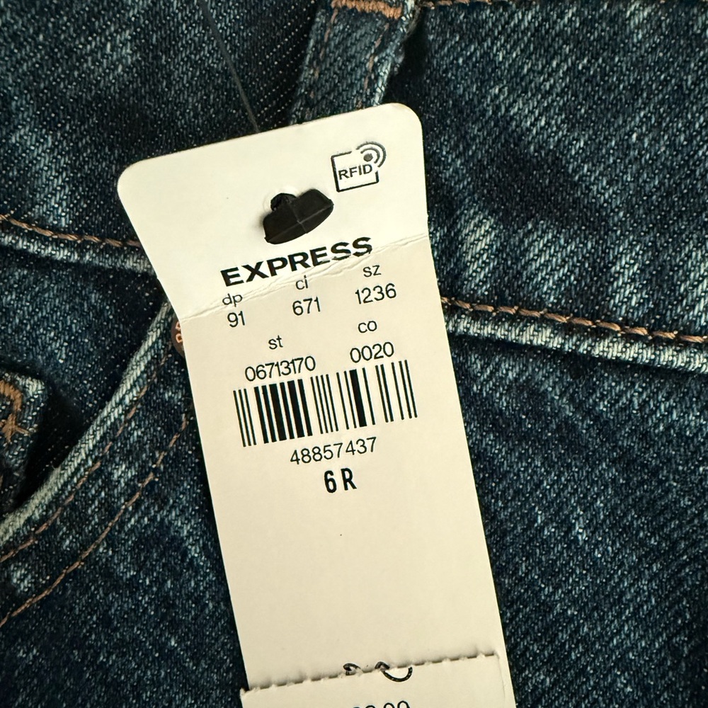 Express Women's Dark Blue Skinny Jeans